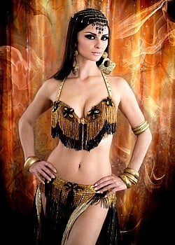 Jayna Manoushe